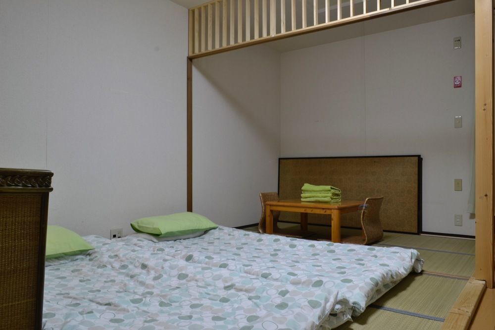 Guest House Hennka Kyoto Exteriör bild